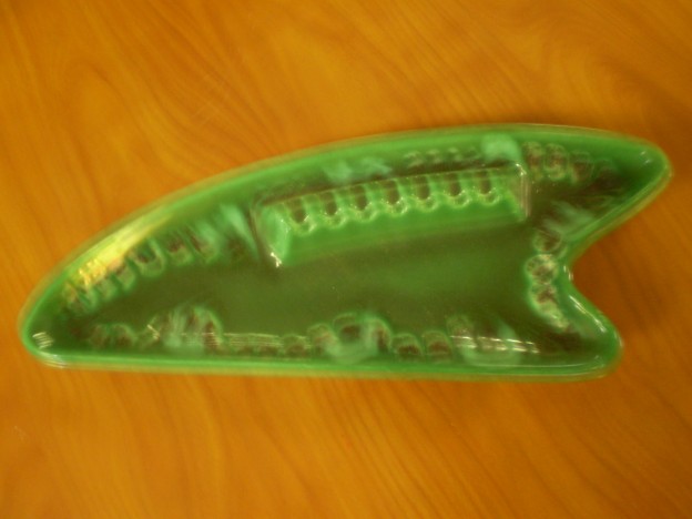 Haeger SP-12 ashtray [green agate glaze]
