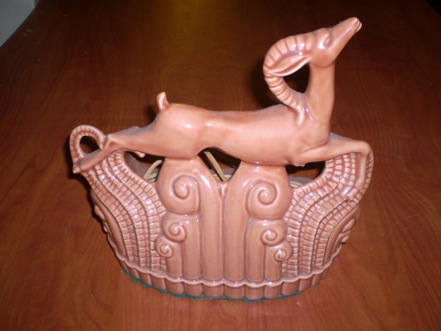 Haeger TV Lamp Gazelle [coral glaze]