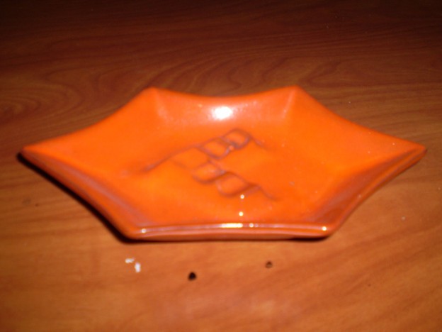 Haeger 138 Ashtray [burnt orange glaze]