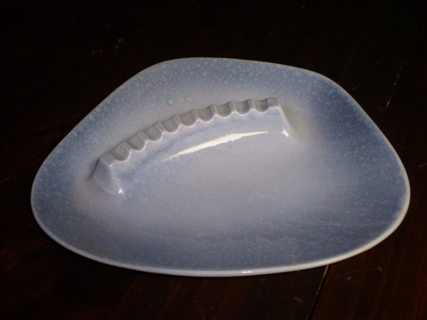 Haeger R-1755 Ashtray [powder blue glaze]