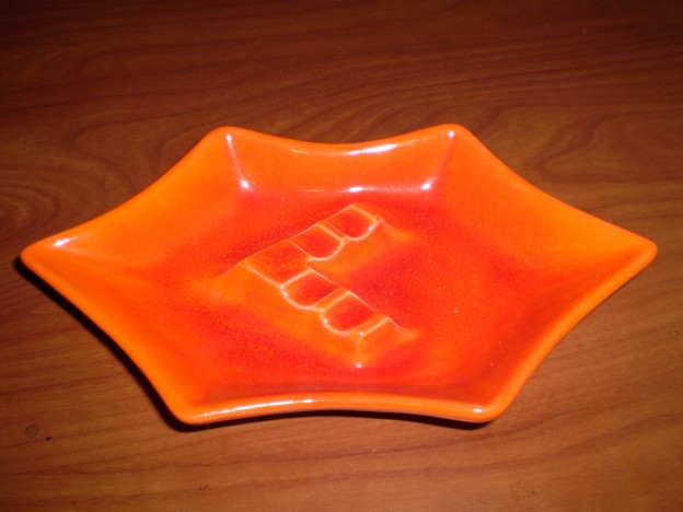 Haeger 138 Ashtray [mandarin orange glaze]