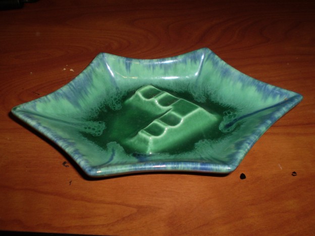 Haeger 138 Ashtray [green agate glaze]