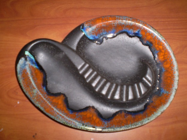 Haeger 153 Free Form Ashtray [peacock glaze]