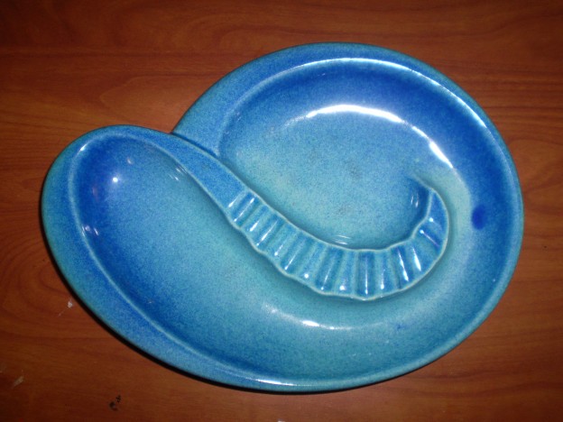 Haeger 153 Free Form Ashtray [blue indigo glaze]