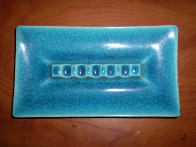 Haeger  R-125 Ashtray [blue indigo glaze]