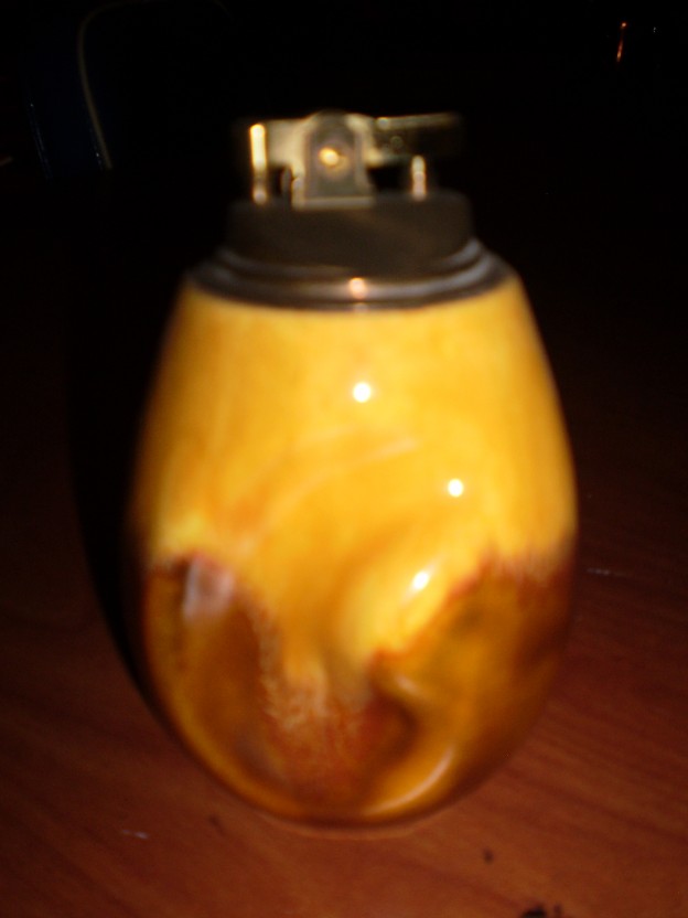Haeger 890 table lighter [marigold agate glaze]