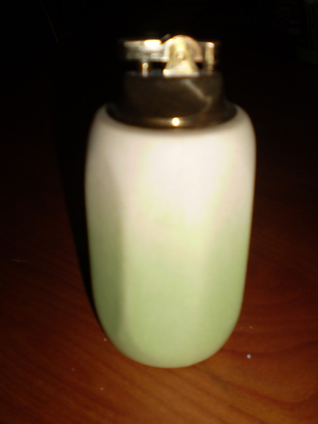 Haeger 8156-X  table lighter [light chartreuse green and mat white glaze]