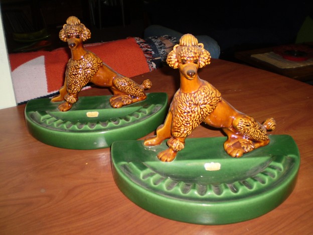 Haeger poodle ashtray [green agate and high gloss brown tones glaze]